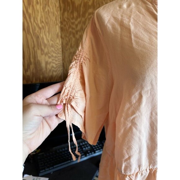 Torrid Women's Plus Size Babydoll Top Melon Peach Solid Button Down Sz 1 (1X) - Picture 4 of 9